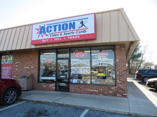 Action Video & Sports Cards