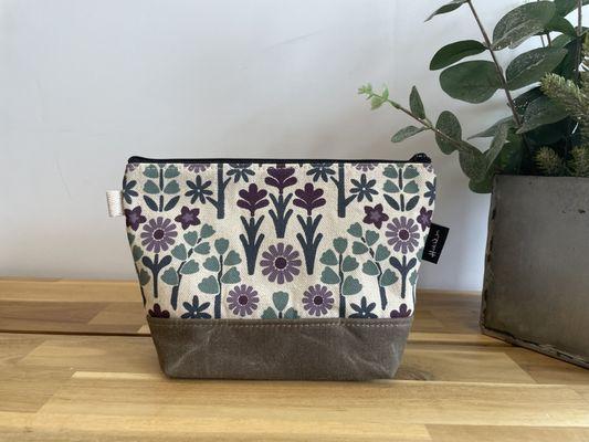 Cosmetic zipper pouch with Oregon Wildflowers print