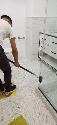 We're steam-cleaning tiles grout.