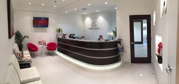 Waiting room/Front desk