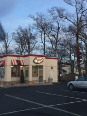 North Attleborough Honey Dew Donuts -- 225 East Washington Street / Route 1, North Attleborough        Side Exterior