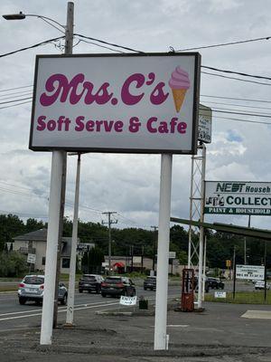 Mrs C's Soft Serve & Cafe