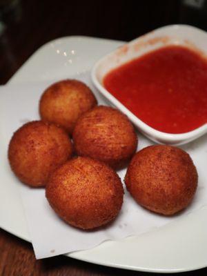 Arancini @tiffhuangry