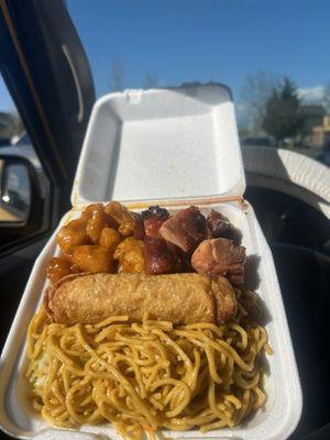 Chow mein/lo mein  Egg Roll Orange chicken  Bourbon chicken