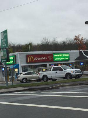 McDonald's of Foxborough -- 212 North Street, Junction of Route 1 / Washington Street, Foxborough            Storefront