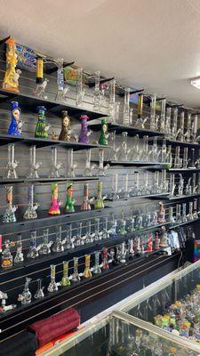 New Bongs- Hookahs- Bubblers- Nectar Collectors- Hand Pipes- Bowls-etc. BusyBeeSmokeShop