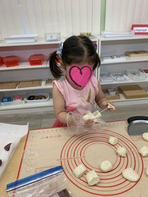 Making moon cake