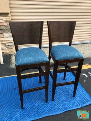 Ocean blue barstools - May 2020