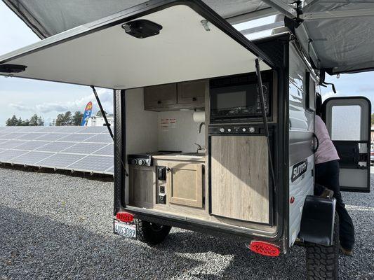 Like a teardrop trailer!
 Compact & light weight!