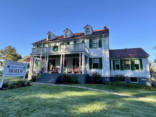 Umpqua River Lighthouse Museum