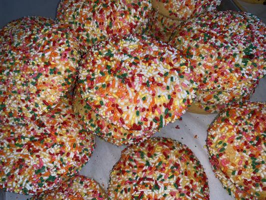 Mexican Rainbow sprinkle cookies