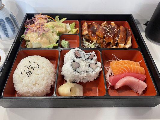 Bento lunch box 3 items