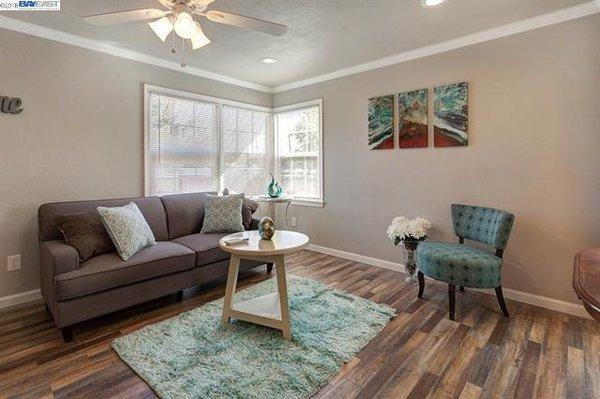 Oakland Remodel - Living Room