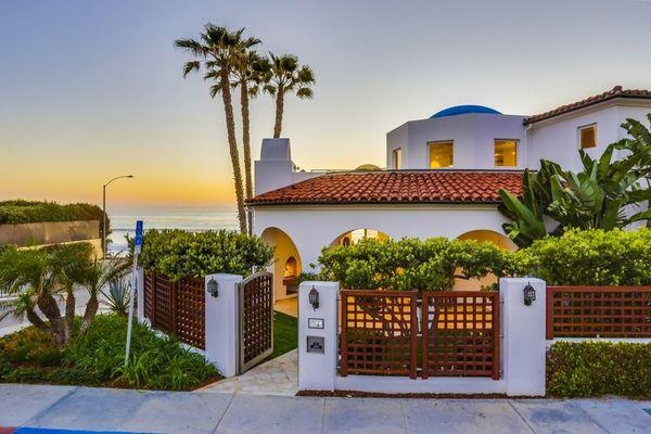 The beautiful Marine Street House. Proform restored the gate, the fencing, the roof and the cupola.