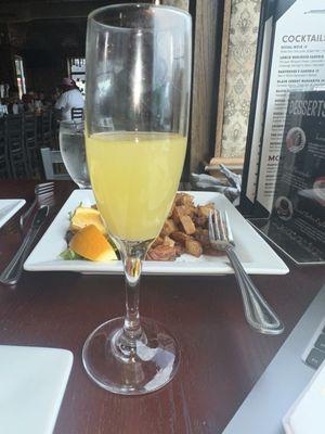 Perfect place to get fired up at brunch. Mimosas are 10/10