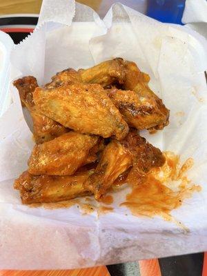 Buffalo sauce wings