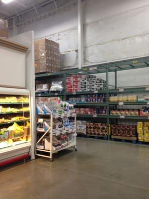 Stoughton BJ's Wholesale -- 901 Technology Center Drive, Stoughton               Interior