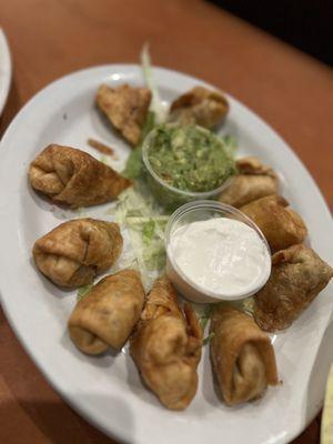 Mini chimichangas mixed beef and chicken