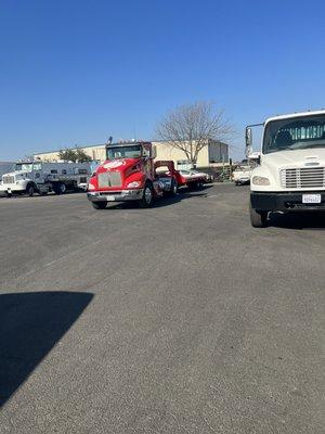 Call us today and get a CDL tomorrow please call 9163462093 stop waiting and wondering around get your class a today