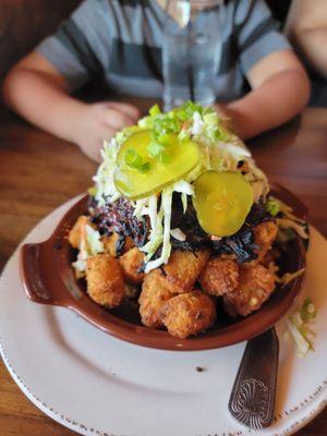 Loaded tots w pulled pork