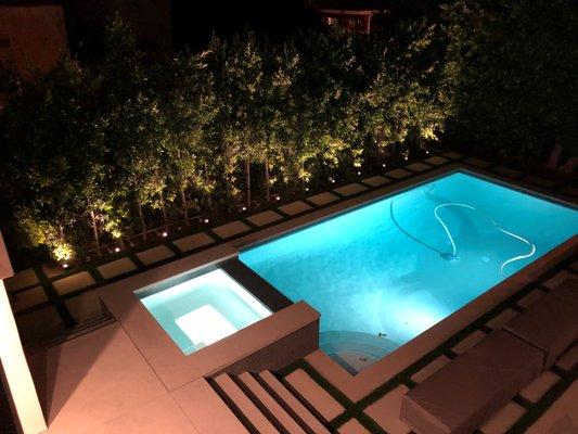 At night with LED nicheless pool lights