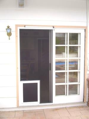 Pet Proof Screen and Doggie Door