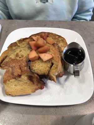 Cinnamon bread French toast with apples