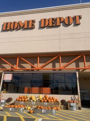 Entrance with Halloween pumpkins