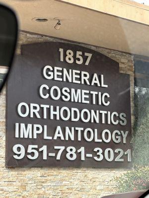 Riverside Dentistry