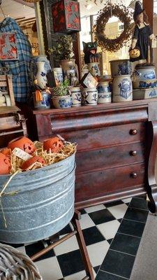 #wereallyareanantiquestore featuring quality antiques dealers  #farmhouse #primitives #goodness