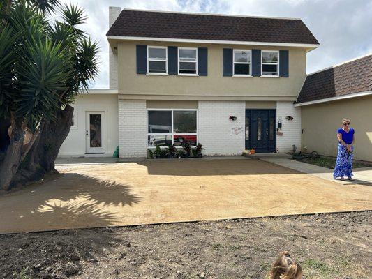 Our front yard prep for astroturf and fencing.