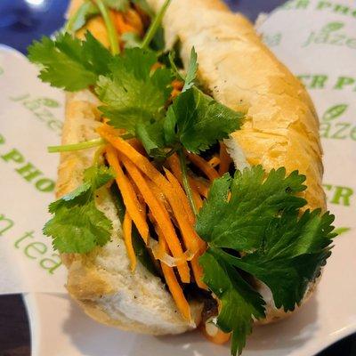 Bahn mi