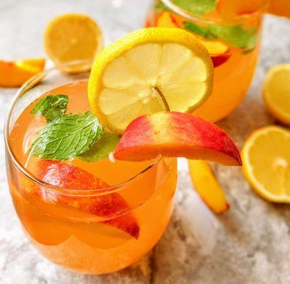 peach lemonade