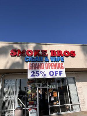 Smoke Bros Cigar & Vape