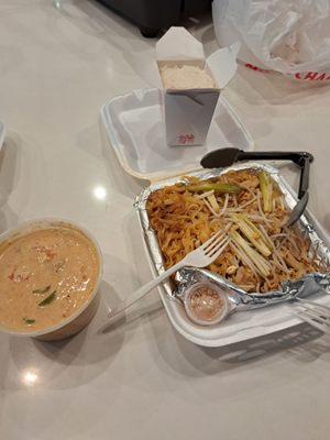 Beef Panang Curry and Chicken Pad Thai