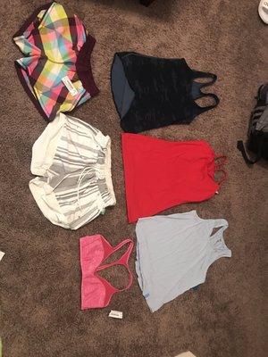 Lululemon workout clothes