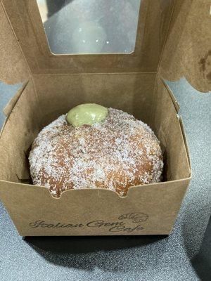 Pistachio bomboloni