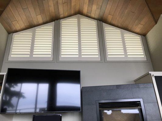 Beautiful angled Hunter Douglas Shutters - interior