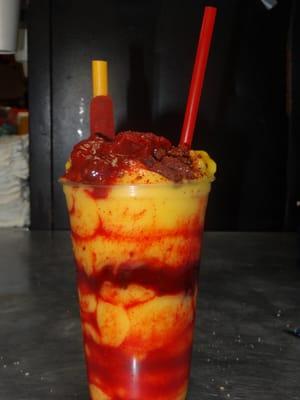 CHAMANGO - PREPARADO CON UN SUPER SMOOTHIE DE MANGO NATURAL, CHACA CHACA, LUCAS, MIGUELITO, CIRUELA EN-CHAMOYADA, CHAMOY Y UN TA