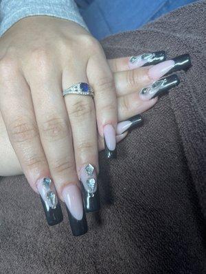 my nails turned out amazing and amazing nail techs here, i will be returning!