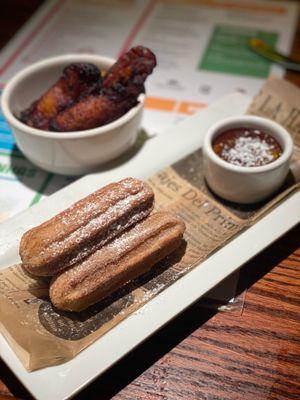 Churros con Chocolate