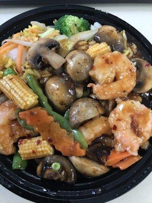 Shrimp with garlic sauce veggie rice