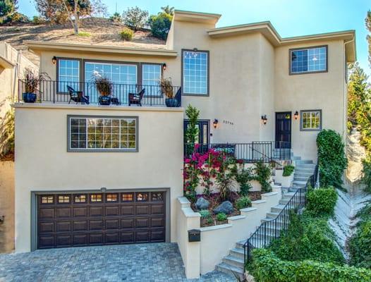 Woodland Hills - Represented Seller