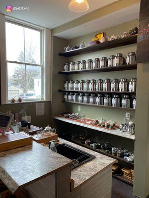 Tea counter