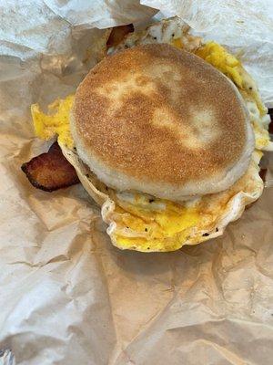 Breakfast sandwich