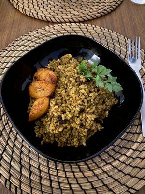 Puerto Rican squid rice with sweet plantains