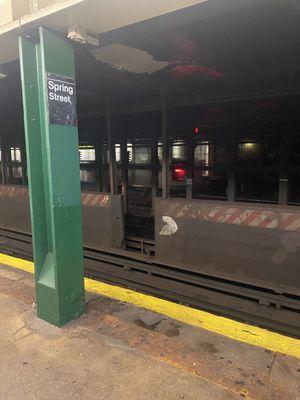 MTA - Spring St Subway Station