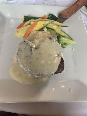 **FILET MIGNON ALLA GOROGONZOLA Filet Mignon, in a light Gorogonzoia brandy sauce