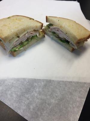 oven roasted turkey & avocado on jalapeño cheese bread it's delicious!