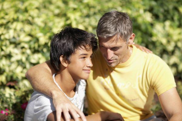 Parenting Issues, Child Therapy, Teen Issues, Single-Parent Issues, Online Therapy, Family Therapy